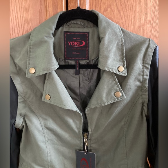 YOKI SPORT from the Outerwear Collection. New York Motto inspired Olive & Black - Picture 2 of 15